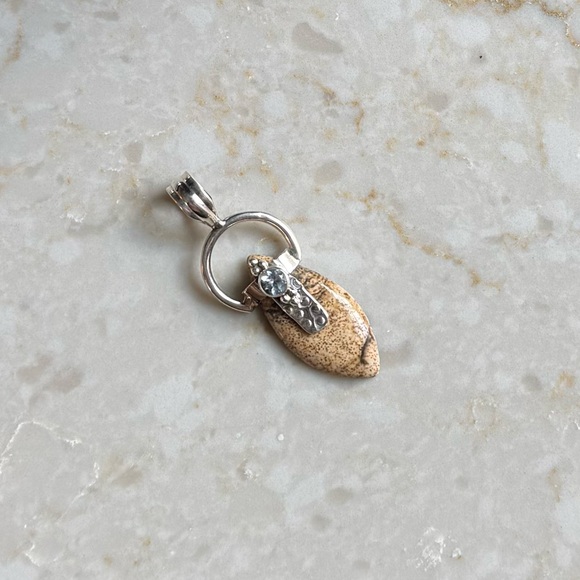 NWOT Sundance Sandy Shore Pendant Picture Jasper Swiss Blue Topaz Sterling